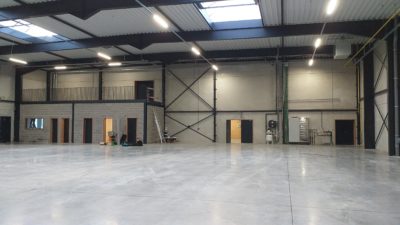 New construction storage hall barracuda company